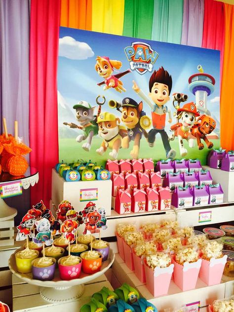 Paw Patrol Backdrop Ideas, Paw Patrol Centerpiece Ideas, Paw Patrol Party Ideas, Paw Patrol Birthday Decorations, Paw Birthday, Paw Patrol Party Decorations, Paw Patrol Birthday Theme, Paw Party, Paw Patrol Birthday Cake