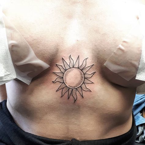 Sun Sternum Tattoo | Tattoo Ideas and Inspiration Sternum Sun Tattoo, Sun Sternum Tattoo, Tattoo Between Breast, Tattoo Under Breast, Cute Tiny Tattoos, Sternum Tattoo, Under My Skin, Sun Tattoo, Artistic Inspiration