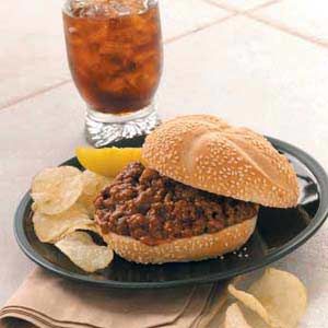 Sensational Sloppy Joes Classic Sloppy Joe Recipe, Homemade Sloppy Joe Recipe, Sloppy Joes Sandwich, Homemade Sloppy Joes, Joe Recipe, Birthday Recipes, Beef Meals, Meatball Recipes Easy, Recipes Easy Quick