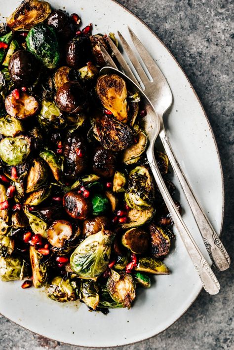 Thanksgiving Recipe Inspiration #recipes #food #drink #cuisine #boissons #recettes Maple Brussel Sprouts, Dinner List, Maple Bourbon Glaze, Glazed Brussels Sprouts, Meal Sides, Fall Lunch, Cottage Food, Bourbon Room, Bourbon Sauce