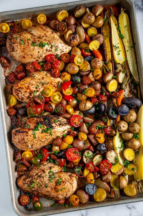 Chicken With Veggies, Chicken Bruschetta Recipe, Bruschetta Toppings, Tomato Bruschetta, Chicken Veggies, Healthy Dinner Recipe, Bruschetta Chicken, Recipe Sheets, Chicken Breast Seasoning