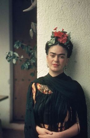 Frida Kahlo a color en 13 fotografías poco conocidas 11 فريدا كاهلو, Freida Kahlo, Nickolas Muray, Frida Kahlo Paintings, Frida Kahlo Portraits, Kahlo Paintings, Frida Kahlo Style, Frida And Diego, Frida Art