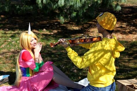 Jake And Lady Rainicorn Costume, Dynamic Duos Couples, Lady Rainicorn, Aesthetic Couples, Anime Rapper, Unicorn Costume, Jake The Dogs, Couples Halloween, Dynamic Duo