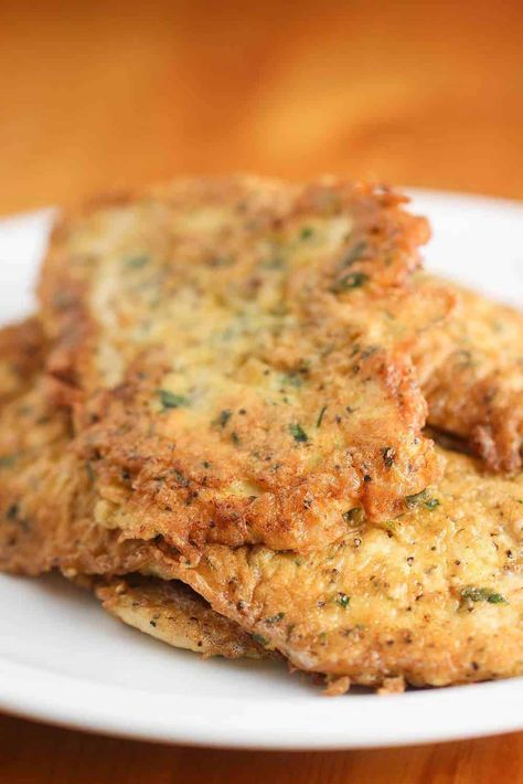 chicken francés recipe Recipe Teacher, Chicken Francaise Recipe, Chicken Francese Recipe, Pork Milanese, Chicken Francese, Orange Salmon, Instant Recipes, Salmon Recipe, Chicken Cutlets