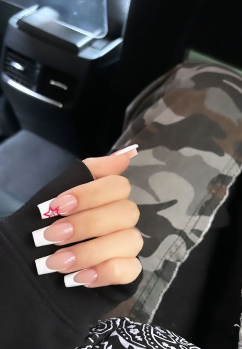 Nails With The Initial M On It, W Initial Nails, V Initial Nails, Nails Inspo Initials, Z Initial Nails, Nails With A C Initial, Hidden Initial Nails, Nails With N Initial, Square Acrylic Nails With Initial