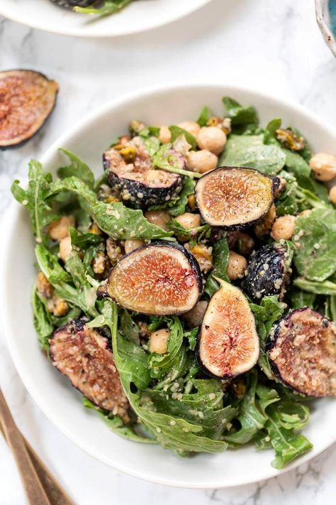 Vegan Goat Cheese, Fig Salad Recipes, Creamy Balsamic Vinaigrette, Fig Salad, Gut Healing Recipes, Healthy Carrot Cakes, Simply Quinoa, Healing Recipes, Quinoa Healthy