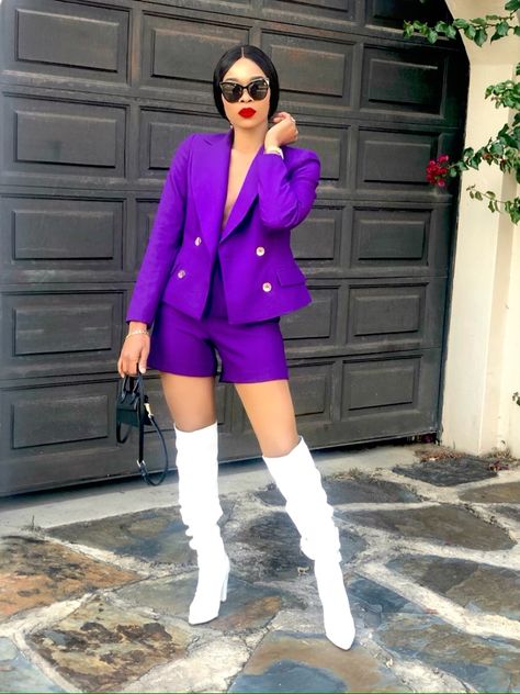 Zara purple suit set Zara Purple Blazer, Cropped Blazer Suit, Purple Suit, Purple Blazer, Purple Suits, Blazer Style, Woman Suit Fashion, Cropped Blazer, Short Suit