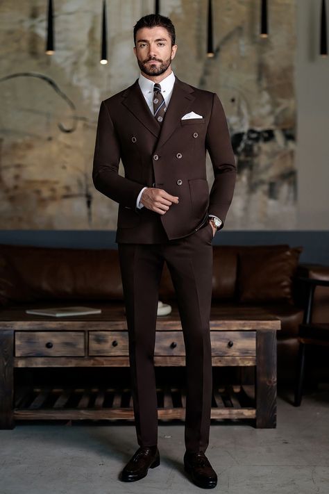 Celebrate life’s grandest moments in the brown double-breasted suit 2-piece. Tailored to perfection and featuring a striking earthy tone, this suit brings an air of regal confidence to every room you enter.  #brownsuit #doublebreastedsuit #grandaffairstyle #luxurymenswear #classicmensfashion #refinedelegance #formalmenswear #tailoredsuit #modernluxury #mensstyleelevated Brown Double Breasted Suit, Bow Tie Suit, Modern Fit Suit, Suit Stores, Slim Fit Suit Men, Suit Styles, Formal Mens Fashion, Tuxedo Blazer, Mens Fashion Classic