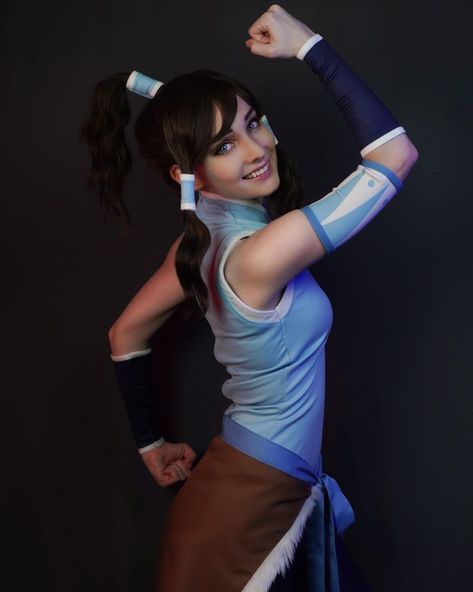 https://www.instagram.com/p/CER0YEPDuFz/?utm_medium=share_sheet Halloween Dress Up Ideas, Avatar Cosplay, Avatar Korra, Villain Costumes, Korra Avatar, The Legend Of Korra, Air Bender, Halloween Costumes Makeup, Warrior Princess