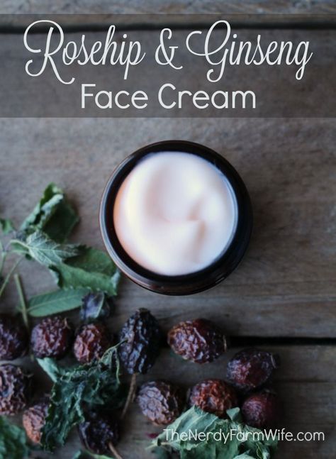 Face Cream Recipe, Face Cream For Wrinkles, Cream For Oily Skin, Panax Ginseng, Farm Wife, Diy Lotion, Diy Kosmetik, Rosehip Seed Oil, Diy Skincare