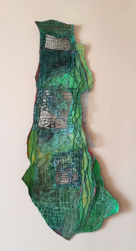 Art Fibres Textiles, Sculpture Textile, A Level Textiles, Daisy Chains, Mixed Media Textiles, Fiber Sculpture, Creative Textiles, Textil Design, Textile Sculpture