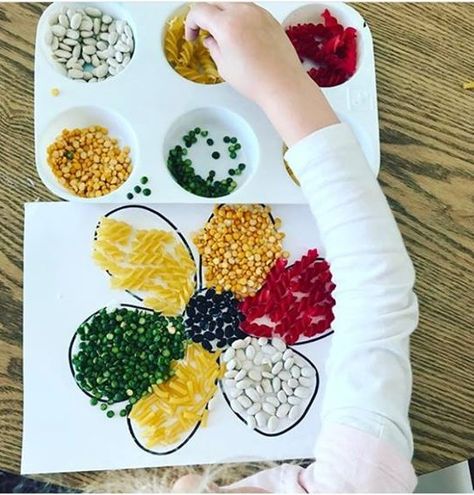 Seeds Kindergarten Activities, Garden For Kindergarten, Seeds Activity Preschool, Seed Pictures Craft, Seeds And Plants Preschool Crafts, Plant A Seed Activity For Kids, Seeds Activities For Preschool, Nursery Garden Activities, Seed Art Preschool