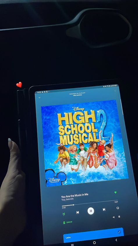 High School Playlist Covers, Hsm 2 Aesthetic, High School Musical Aesthetic, Zac And Vanessa, High School Musical 2, Instagram My Story, Great Films, Cute Memes, High School Musical