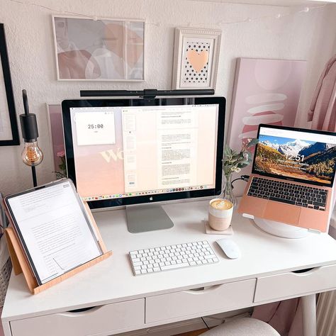 Remote Work Office Setup, Work Office Set Up, Cute Office Set Up, L Desk Setup, Work From Home Set Up, Desk Coaster, Design Office Space, Aesthetic Work Desk, Girly Office Decor