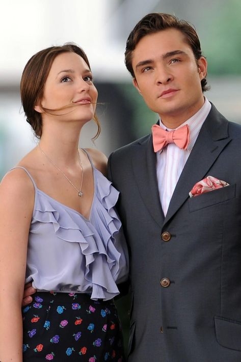 Gossip Girl’s Chuck and Blair love story was never meant to be, but we’re so glad it was: Vanessa Gossip Girl, Chuck Et Blair, Chuck Gossip Girl, Chuck E Blair, Chuck Y Blair, Vanessa Abrams, Mode Gossip Girl, Estilo Blair Waldorf, Estilo Gossip Girl