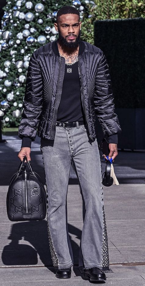 Glitz And Glam Men Outfit, Versace Outfits Men, Black Swag, Asian Men Fashion, Style Boy, Dope Fits, Chris Paul, Street Fashion Men Streetwear, Versace Outfit