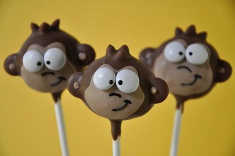 Animal cake pops Jungle Cake Pops, Monkey Cake Pops, Animal Themed Food, Animal Cake Pops, Banana Dessert Recipes, Monkey Cake, Cake Pop Decorating, Pop Cupcakes, Jungle Cake