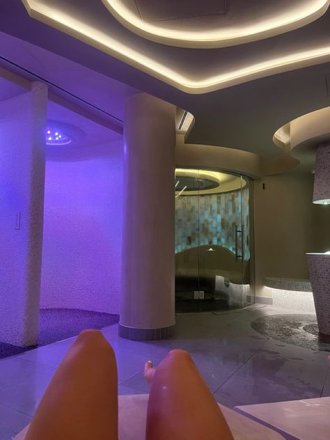 Purple mood lit spa Spa Date Aesthetic, Spa Date, Date Aesthetic, Street Townhouse, Date Night, Ongles, Dates, Things To Do, Spa