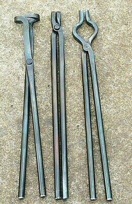 Black Smith Tools, Forge Ideas Blacksmithing, Hand Forged Knives, Blacksmith Tools For Sale, Forging Tongs, Forge Tools, Home Forge, Forge Ideas, Forging Hammer