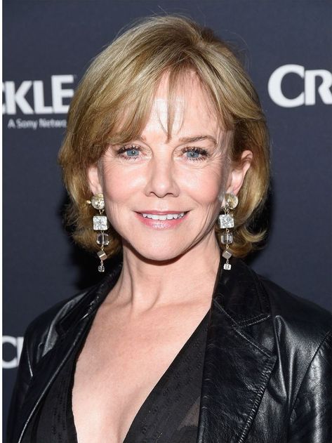 HAPPY 66th BIRTHDAY to LINDA PURL!! 9/2/21 Born Linda Purl, American actress and singer, known for her roles as Ashley (Fonzie's girlfriend) on Happy Days, Sheila Munroe in the 1982 horror film Visiting Hours, Pam Beesly's mother Helene in The Office, and Ben Matlock's daughter Charlene Matlock for the first season of the television series Matlock. Linda Purl, Happy 66th Birthday, 66th Birthday, Designated Survivor, Chic Glasses, Horror Film, Happy Days, Great Hair, Classic Beauty