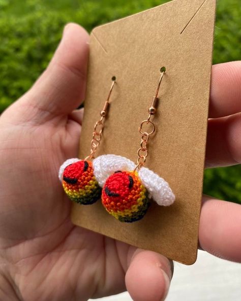 Custom order 20.00 Micro Crochet Earrings, Pride Crochet, Classy Crochet, Micro Crochet, Earrings Pattern, Bee Earrings, Edc Gear, Crochet Knitting, Knitting Patterns Free