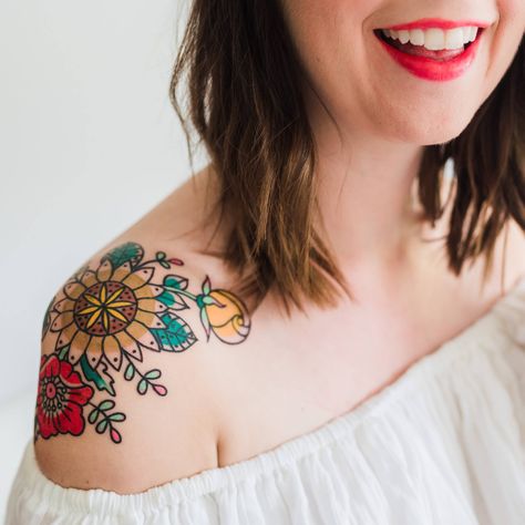 70s Inspired Tattoos, Traditional Flower Tattoo Design, 70s Tattoo Ideas, 70s Tattoo, Folk Tattoos, Shoulder Flower Tattoo, Folk Art Tattoo, Abstract Tattoo Ideas, Gemini Symbol