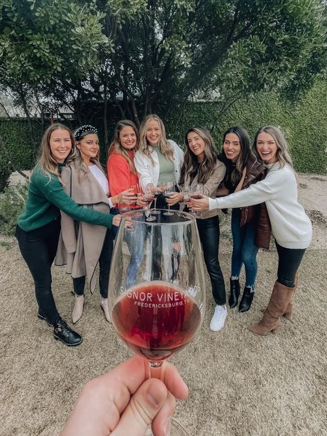 Fredericksburg, TX Travel Guide | It's All Chic to Me | Houston Fashion Blogger | Style Blog Girls Weekend Outfits Winter, Wine Themed Bachelorette Party, Girls Weekend Outfits, Themed Bachelorette Party, Texas Fashion, Fredericksburg Texas, Winery Tours, Houston Fashion, Couples Retreats