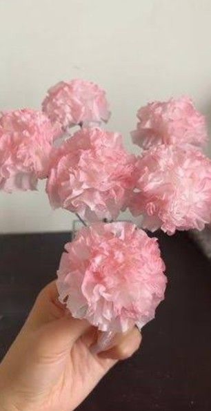 Tissue Flowers for vase from tissue Tissue Flowers Diy Easy, Tissue Flowers Diy, Flowers Diy Easy, Easy Tissue Paper Flowers, Paper Flower Ideas, Tissue Paper Flowers Diy, Tissue Flowers, Decoration Flowers, Flowers Ideas