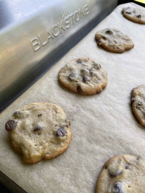 Small Batch Cookie Recipe, Homemade Cookie Dough, Small Batch Cookies, Tollhouse Cookies, Griddle Recipes, Frozen Cookie Dough, Cooking Cookies, Blackstone Griddle, Baking Stone