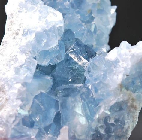 Intuition Developing, Blue Celestite, Aesthetic Baby, Baby Blue Aesthetic, Light Blue Aesthetic, Crystal Aesthetic, Blue Dream, Love Blue, Everly Quinn