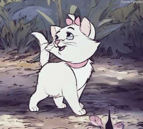 Disney Amor, Aristocats Marie, Animation Disney, Marie Cat, Disney Cats, Disney Blog, Marie Aristocats, Images Disney, The Aristocats