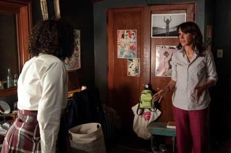 The L Word: Generation Q Review: Let's Do It Again (Season 1 Episode 1) | Tell-Tale TV: (L-R) Jordan Hull as Angie and Jennifer Beals as Bette Porter in THE L WORD: GENERATION Q, “Let’s Do It Again”. Photo Credit: Hilary Bronwyn Gayle/SHOWTIME The L Word Generation Q, L Word Generation Q, Bette Porter, L Word, Gossip Girl Reboot, Jennifer Beals, The L Word, Stories To Tell, Pilot Episode