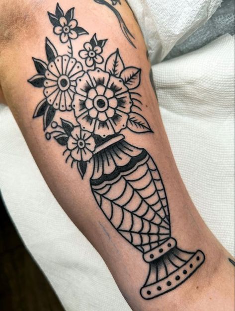 American Traditional Vase With Flowers Tattoo, Traditional Vase Tattoo Design, Flower Vase Tattoo Design, Vase And Flowers Tattoo, American Traditional Vase Tattoo, Traditional Flower Vase Tattoo, Back Calf Tattoo, Vase Traditional Tattoo, Vase Tattoo Traditional