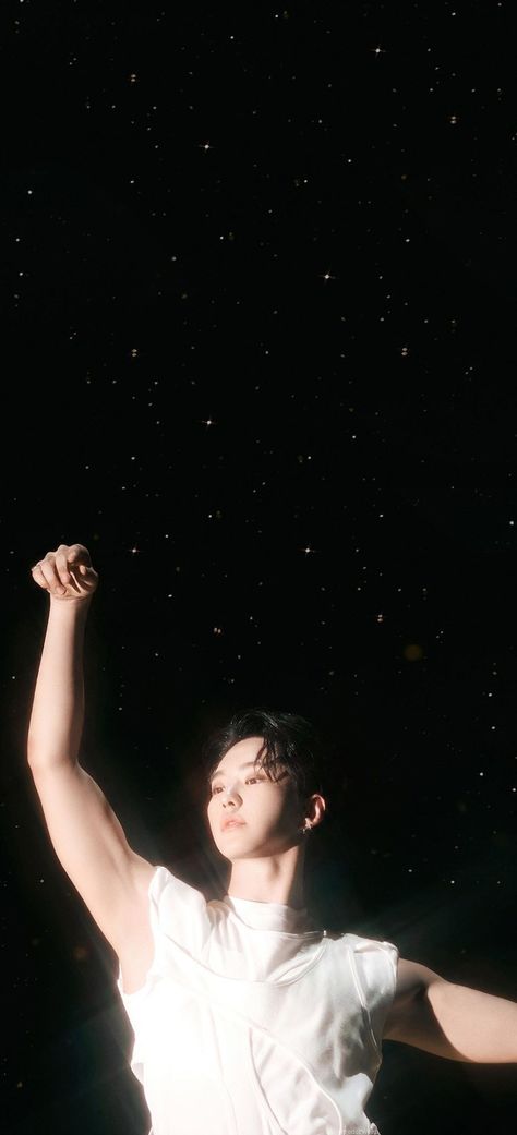 Hoshi seventeen wallpaper lockscreen ballet Hoshi Lockscreen, Seventeen Wallpaper Lockscreen, Hoshi Wallpaper, Futurisme Retro, Seventeen Wallpaper, Seventeen Hoshi, Boyfriend Wallpaper, Diamond Life, Fairy Aesthetic