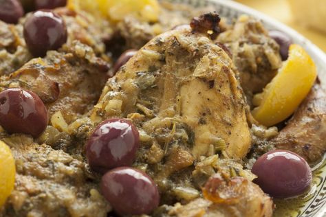 Moroccan Apricot & Olive Chicken Morracan Chicken, Chicken With Apricots, Olive Chicken, Moroccan Chicken Recipe, Vegan Casserole, Moroccan Dishes, Moroccan Chicken, Chicken With Olives, Chicken Dish