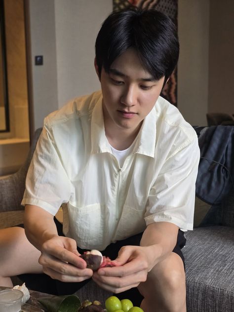 Kyungsoo Boyfriend Material, Kyungsoo Boyfriend, D.o Kyungsoo Boyfriend Material, Exo Songs, Exo Kyungsoo, Behind Photo, Exo Do, Do Kyung Soo, Exo Members