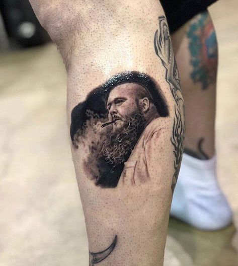 Pop Culture Tattoos, Indian Feather Tattoos, Action Bronson, Culture Tattoos, Feather Tattoos, Get A Tattoo, Color Tattoo, Leg Tattoos, Pretty Cool