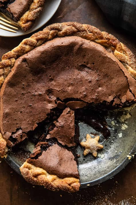 Our 2022 Thanksgiving Menu and Guide – the Quick and Cozy Pumpkin Menu | halfbakedharvest.com Chocolate Crackle Pie, Chocolate Chip Cookie Pie, Pecan Pie Cookies, Chocolate Crackles, Half Baked Harvest Recipes, Gooey Chocolate Chip Cookies, Fudge Pie, Pie Pops, Chocolate Pecan Pie