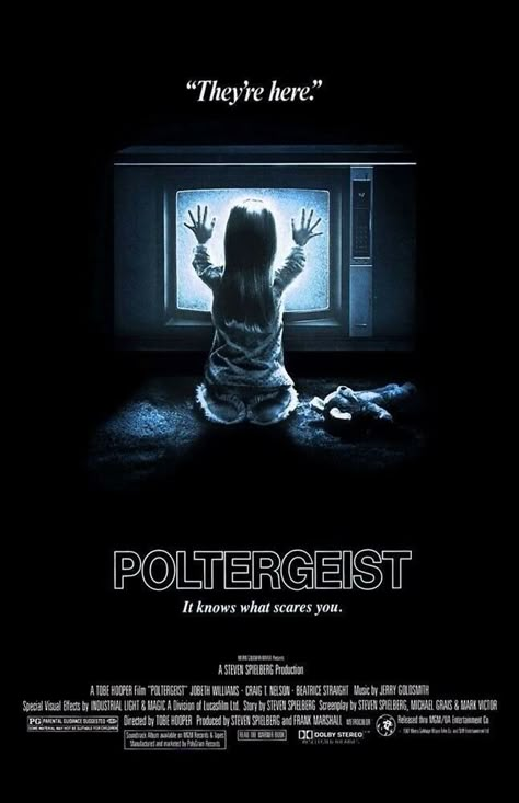 Poltergeist Movie, Poltergeist 1982, 80s Horror, Best Horror Movies, Horror Posters, Horror Movie Art, Classic Horror Movies, Movies Posters, Best Horrors