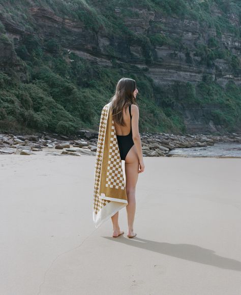 As part of an ongoing visual series, SUBMERGE explores the ritual of outdoor bathing - embracing restorative bodies of water where we envelop ourselves in nature, slow down, and connect inward. Roman Pool, Sweat Joggers, Pool Towel, Color Pairing, Sand Beige, Pool Towels, Stella Mccartney Kids, Cotton Towels, Beige Color