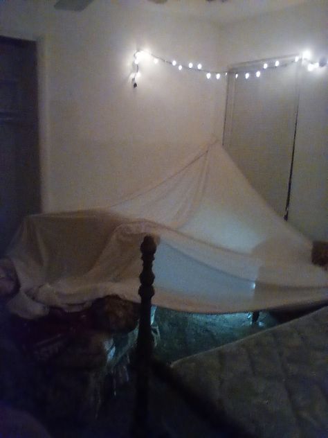 Blanket Fort, Fun Sleepover Ideas, Sleepover Ideas, Cozy Room, Fort, Pick Up, Lookbook, Quick Saves, Home Decor