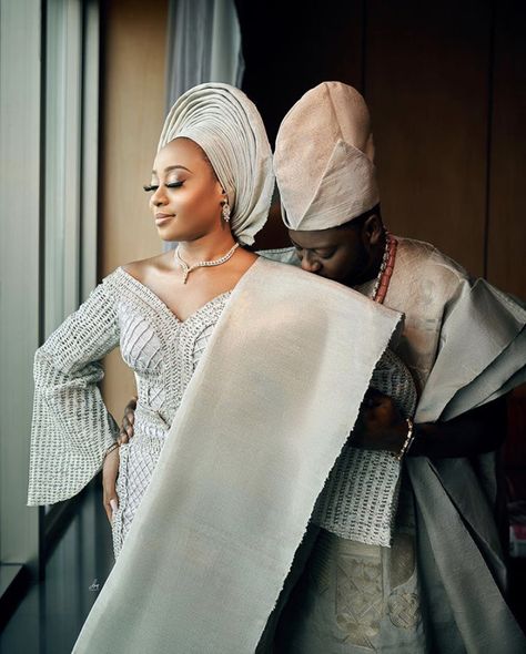 Asooke inspiration for couples. African wedding fashion. Nigerian Wedding Colors, Colour Wedding Dress, Wedding Dresses Styles, Wedding Colors Ideas, Ash Colour, Sweet Wedding Dresses, Miss You Guys, Aso Oke, Nigerian Wedding