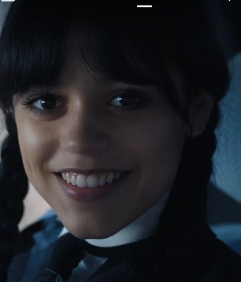 Wednesday Series, Addams Family Wednesday, Addams Family, Wednesday Addams, Jenna Ortega, Find Beauty, Pretty People, Profile Picture, Marvel