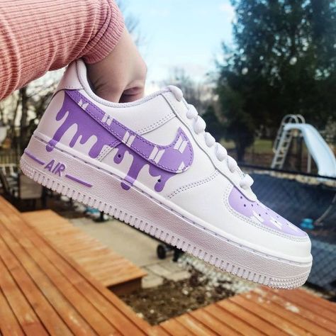 Bts Shoes, Sneakers Air Force, Couple Socks, Army Accessories, Shoe Painting, Wedding Sneakers, Kawaii Shoes, Custom Air Force 1, Cute Nike Shoes