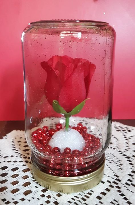 Make Decorations, Old Jars, Crafts With Glass Jars, Diy Jar, About Rose, Glass Bottle Diy, Fairy Jars, Green Craft, Diy Gift Set