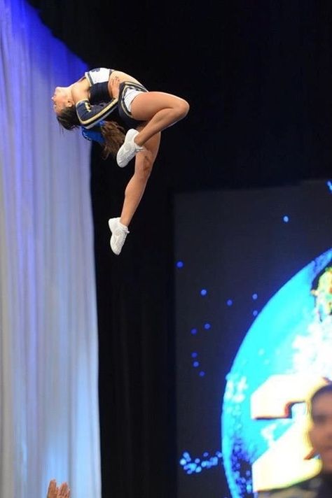 Carly Manning, Basket Toss, Cheerleading Workouts, Cheer Photography, Allstar Cheerleading, Cheerleading Stunt, Cute Cheer Pictures, Cheers Photo, Belly Dancing Classes