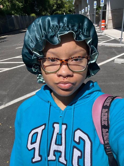 #glassesandbonnet #glassesgirl #glasses #bonnet #newglasses #gaphoodie #pinkbookbag #septum #septumpiercing #doublenosering #doublenostril Septum With Double Nose Piercing, Septum And Double Nose Piercing, Double Nose Piercing With Septum, Pink Bookbag, Double Nose Ring, Double Nose Piercing, Pretty Ear Piercings, New Glasses, Aesthetic Clothing