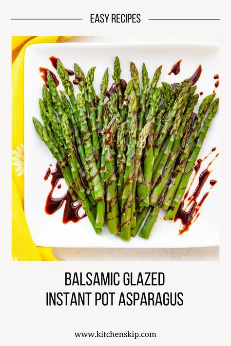 Perfectly steamed Instant Pot asparagus drizzled with a sweet and tangy balsamic glaze. Asparagus Instant Pot, Instant Pot Asparagus, How To Store Asparagus, Marinated Asparagus, Asparagus Balsamic, Instant Pot Steam, Weekly Recipes, Delicious Family Dinners, Instant Pot Cookbook