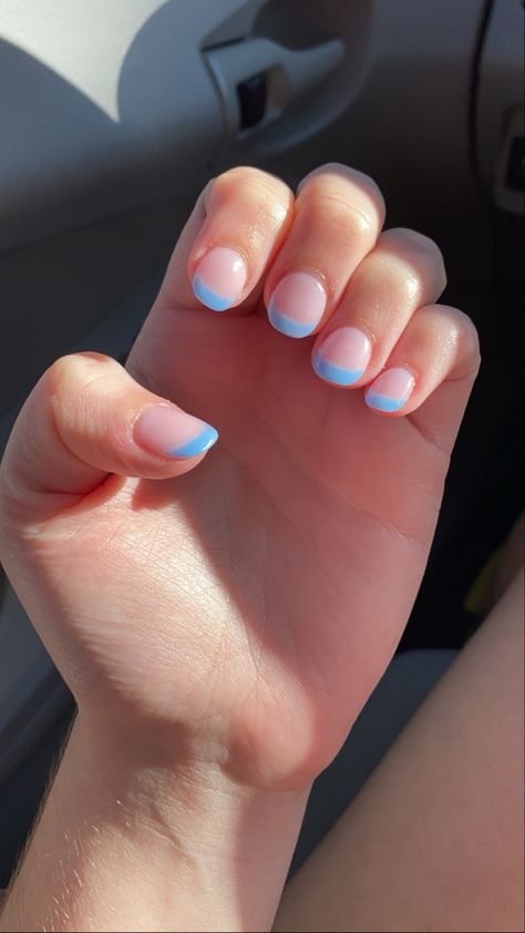 Short Acrylic Nail Ideas French Tip, Short Squoval Acrylic Nails Summer, Colored French Tip Gel Nails Short, First Day Of School Nails Short, Preppy French Tip Nails Short, Cute Dip Powder Nails Summer Short, Cute Preppy Nails French Tip, Blue French Tip Nails Natural Nail, Light Blue French Tip Short Nails