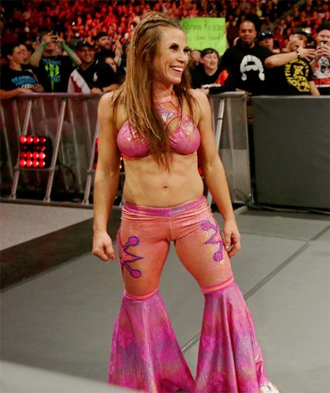 Mickie James Mickey James, Wwe Women Wrestlers, Mickie James, Wwe Female Wrestlers, Wwe Female, Women Wrestlers, Ring Name, Wwe Smackdown, Wrestling Divas